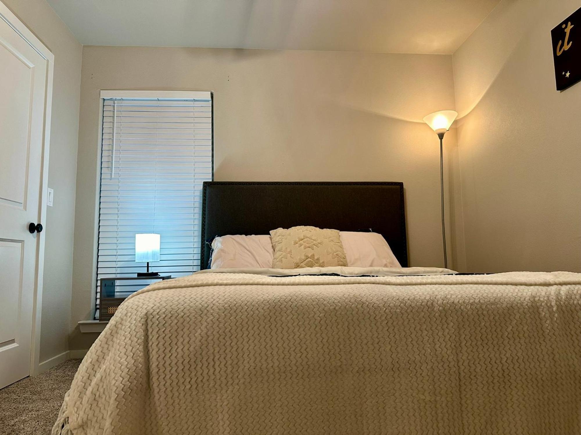 3Bed/2Bath Cozy Spacious Place Λούμποκ Εξωτερικό φωτογραφία